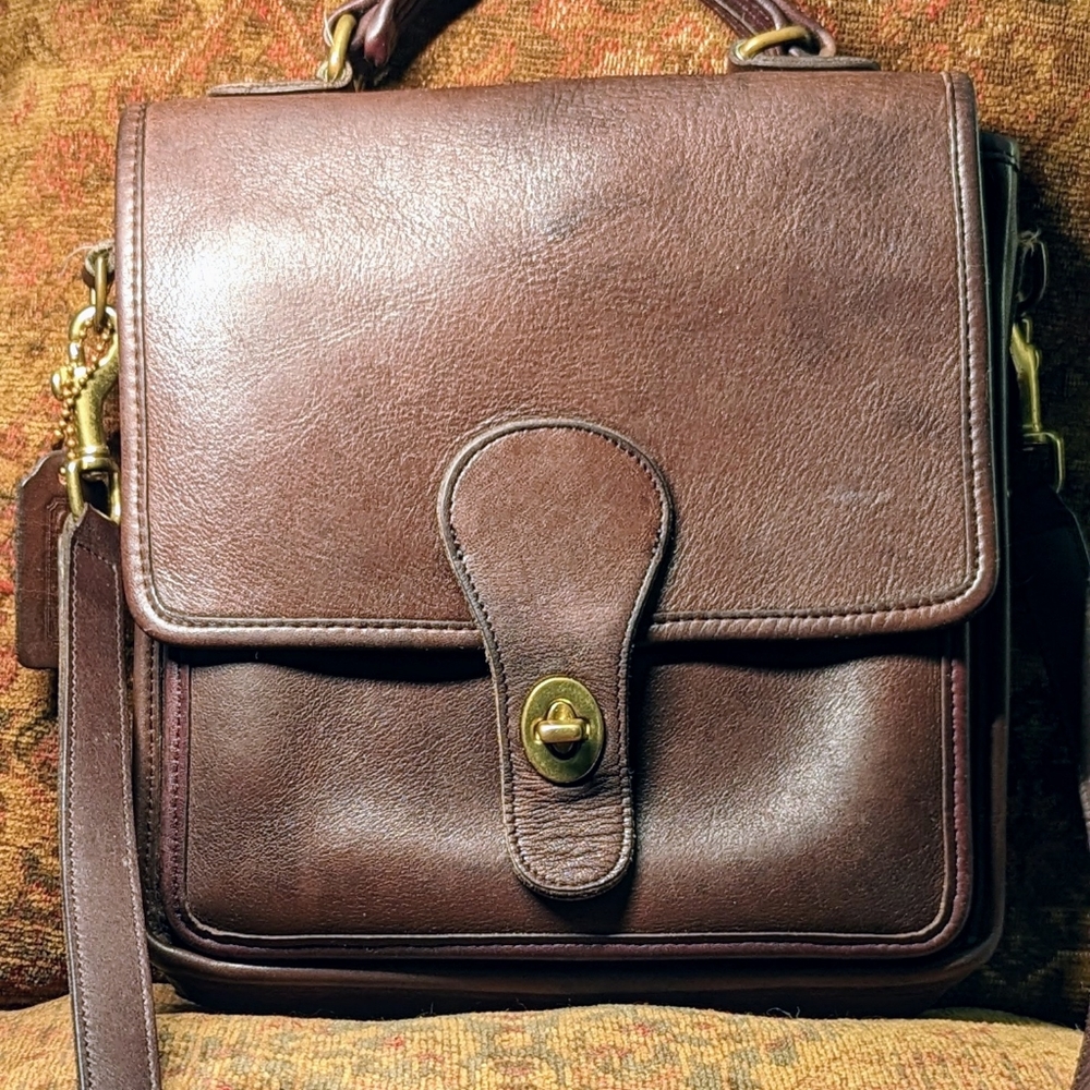 Vintage Coach purse/bag
